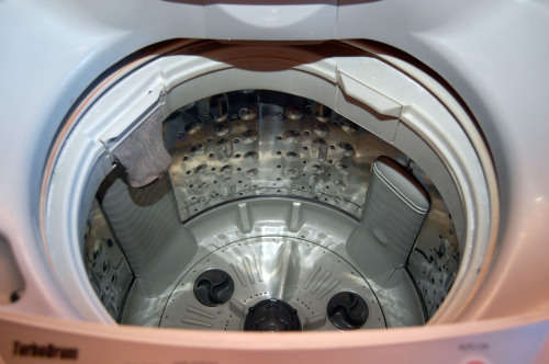 LG Fully automated washing machine (Top loader)