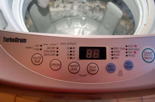 LG Fully automated washing machine (Top loader)