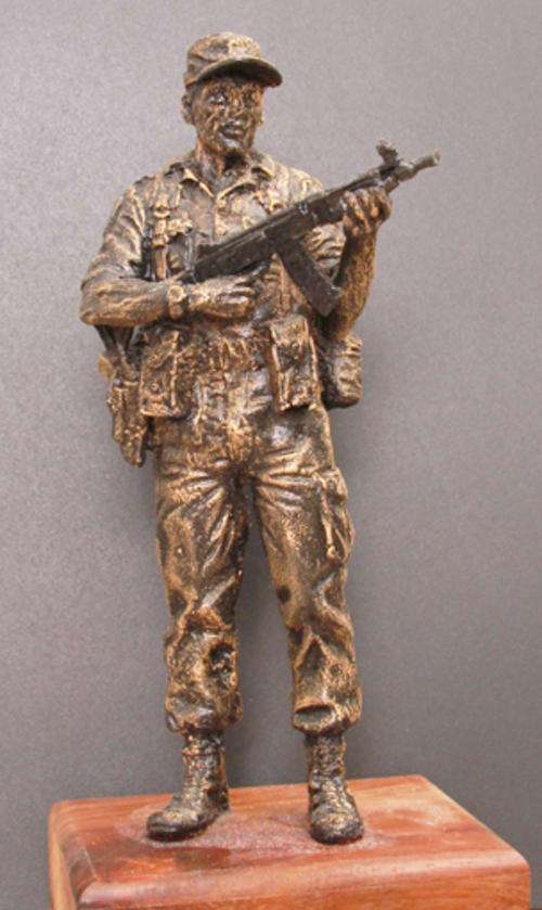 SOUTH AFRICAN POLICEMAN  (Pre 1994)