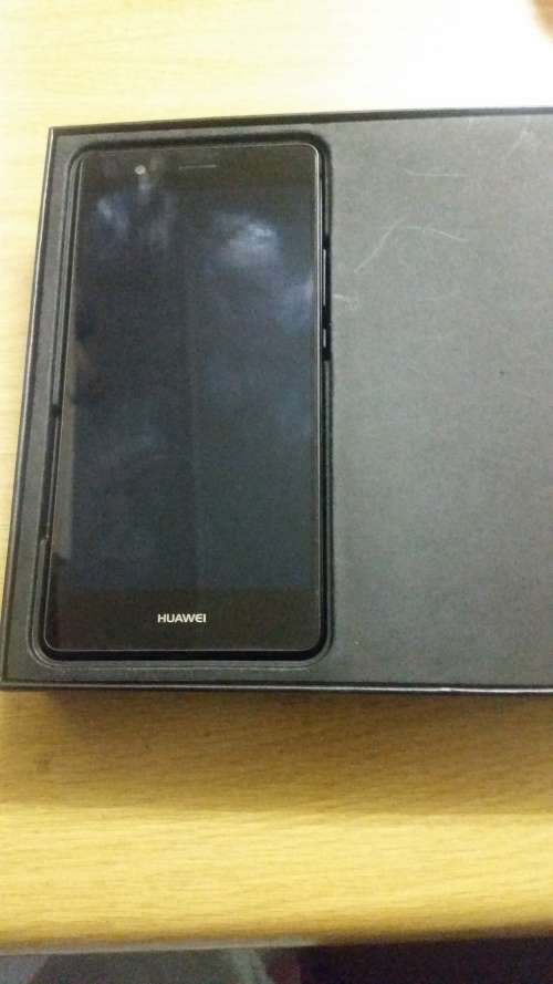 Huawei P9 Lite 16GB Black (3 weeks old with warranty)
