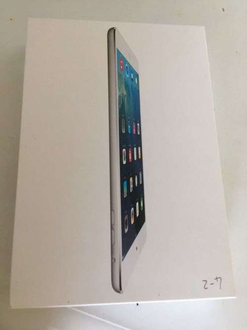 Apple iPad Mini 16GB WIFI only Silver (Mint condition,like new -  Free Shipping)