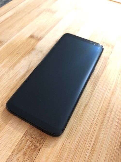 Samsung Galaxy S8 64GB Midnight Black (Excellent Condition, accessories & warranty)