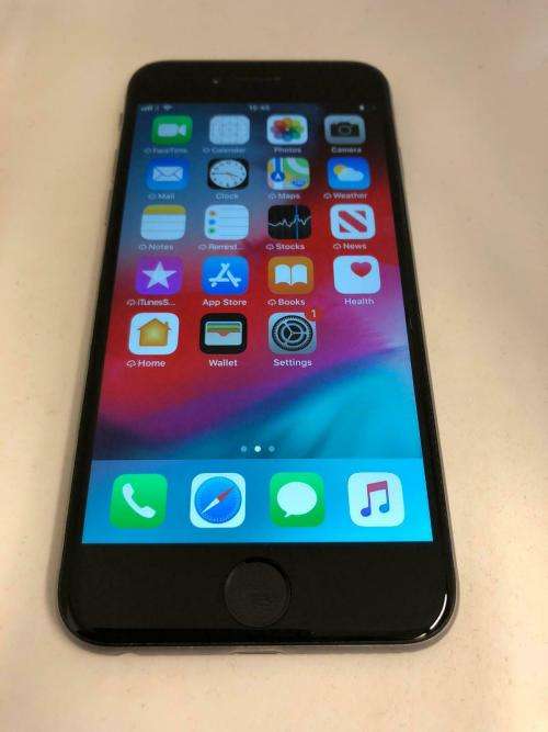 Apple iPhone 6 32 GB Space Grey (Like New - 92% battery health - GREAT DEAL!)