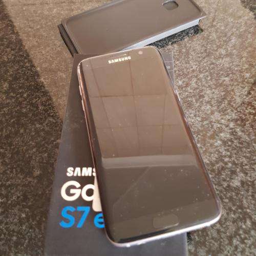Samsung Galaxy S7 Edge 32 GB LTE Black Onyx (LIKE NEW with box and all accessories)