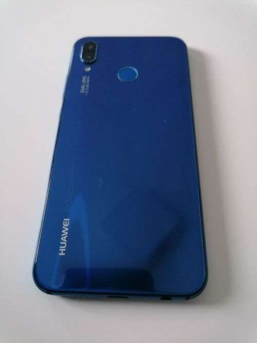 Huawei P20 Lite 64GB Blue DUAL SIM (Excellent condition with charger)