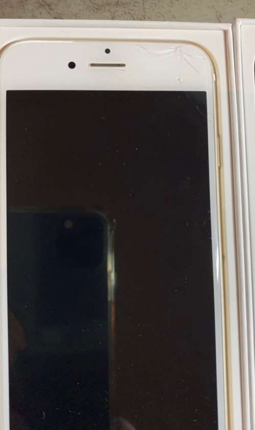 Apple iPhone 6S 16GB Gold (Good condition but small crack on top right - box + charging cable incl)