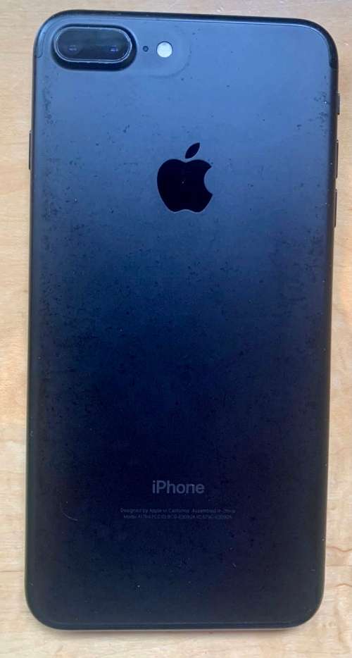 Apple iPhone 7 Plus 32GB Matte Black (Excellent condition with charging cable and box)