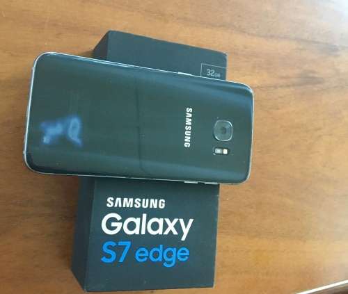 Samsung Galaxy S7 Edge 32GB Black Onyx (Full set - excellent condition)