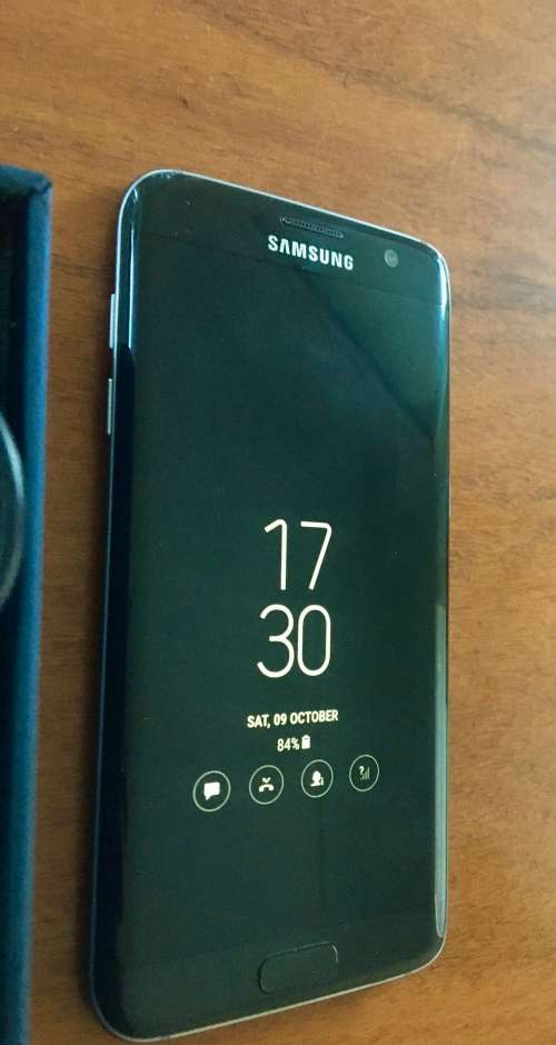 Samsung Galaxy S7 Edge 32GB Black Onyx (Full set - excellent condition)