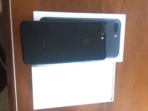 Apple iPhone 7 Plus 32GB Matte Black (Excellent condition with charging cable and box)