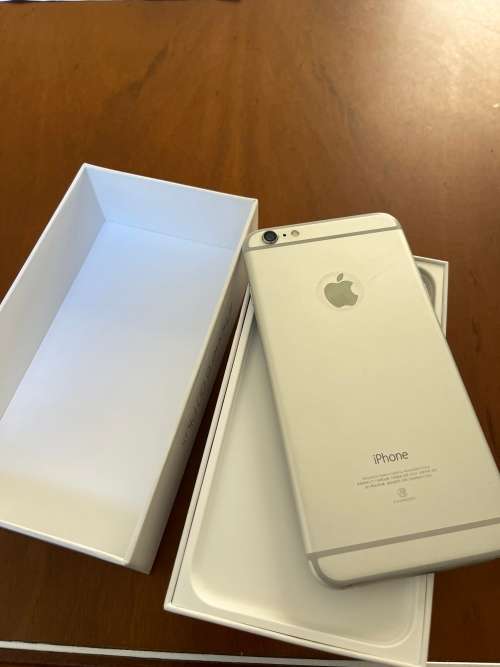 Apple iPhone 6 Plus 64GB Silver 81% battery(Very Good condition - cable, Airpods i12 + generic box)