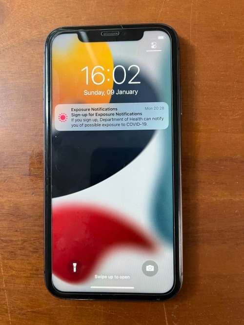 Apple iPhone 11 64GB Black 86% battery (Excellent condition with charger and cover - no face id)