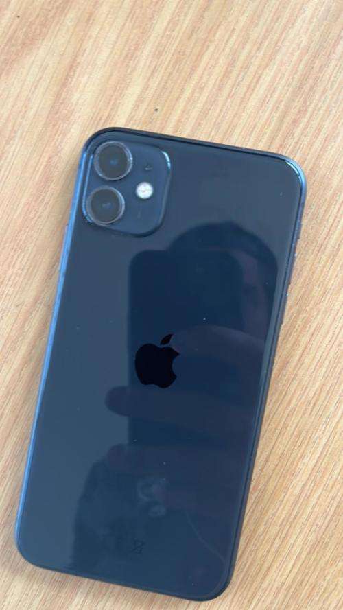 Apple iPhone 11 64GB Black 98% battery(Excellent condition with box, charger and premium cover)
