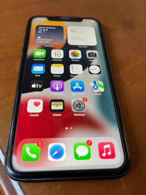 Apple iPhone 11 64GB Black 86% battery (Excellent condition with charger and cover - no face id)