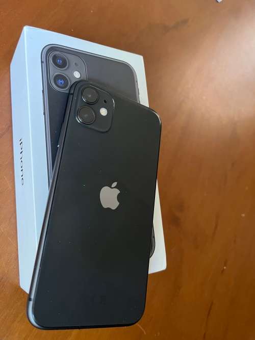 Apple iPhone 11 64GB Black 98% battery(Excellent condition with box, charger and premium cover)
