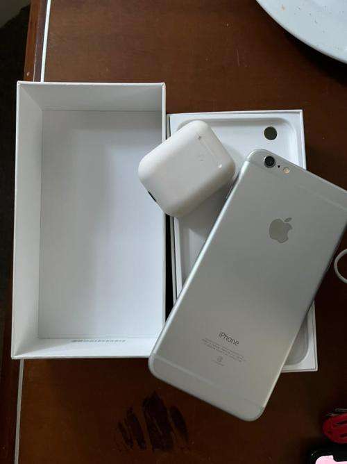 Apple iPhone 6 Plus 64GB Silver 81% battery(Very Good condition - cable, Airpods i12 + generic box)