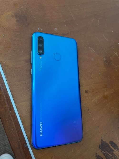 Huawei P30 Lite dual sim 128gb blue (Very good condition with charging cable)