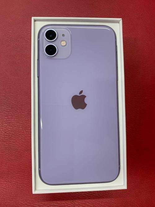 Apple iPhone 11 64GB purple (Excellent condition with box, charger  - 15 day guarantee)