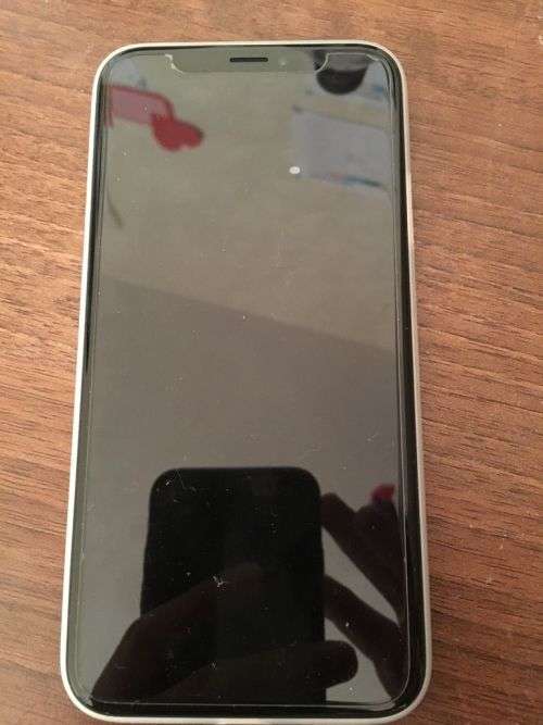 Apple iPhone X 64GB silver  battery 84%(very good condition with charger - no Face ID )