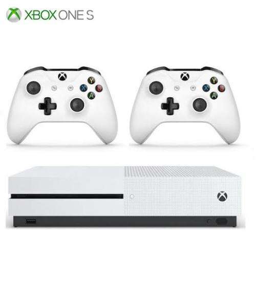 Xbox One S 500GB with 2 controllers  (Very good condition)