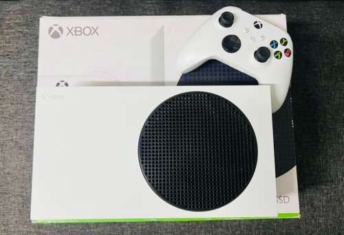 Xbox Series S 512Gb (Very good condition)