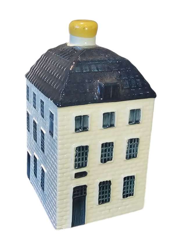 KLM Delft House No 55 - Oude Sluis 1, Schiedam "The Zakkendragershuisje"