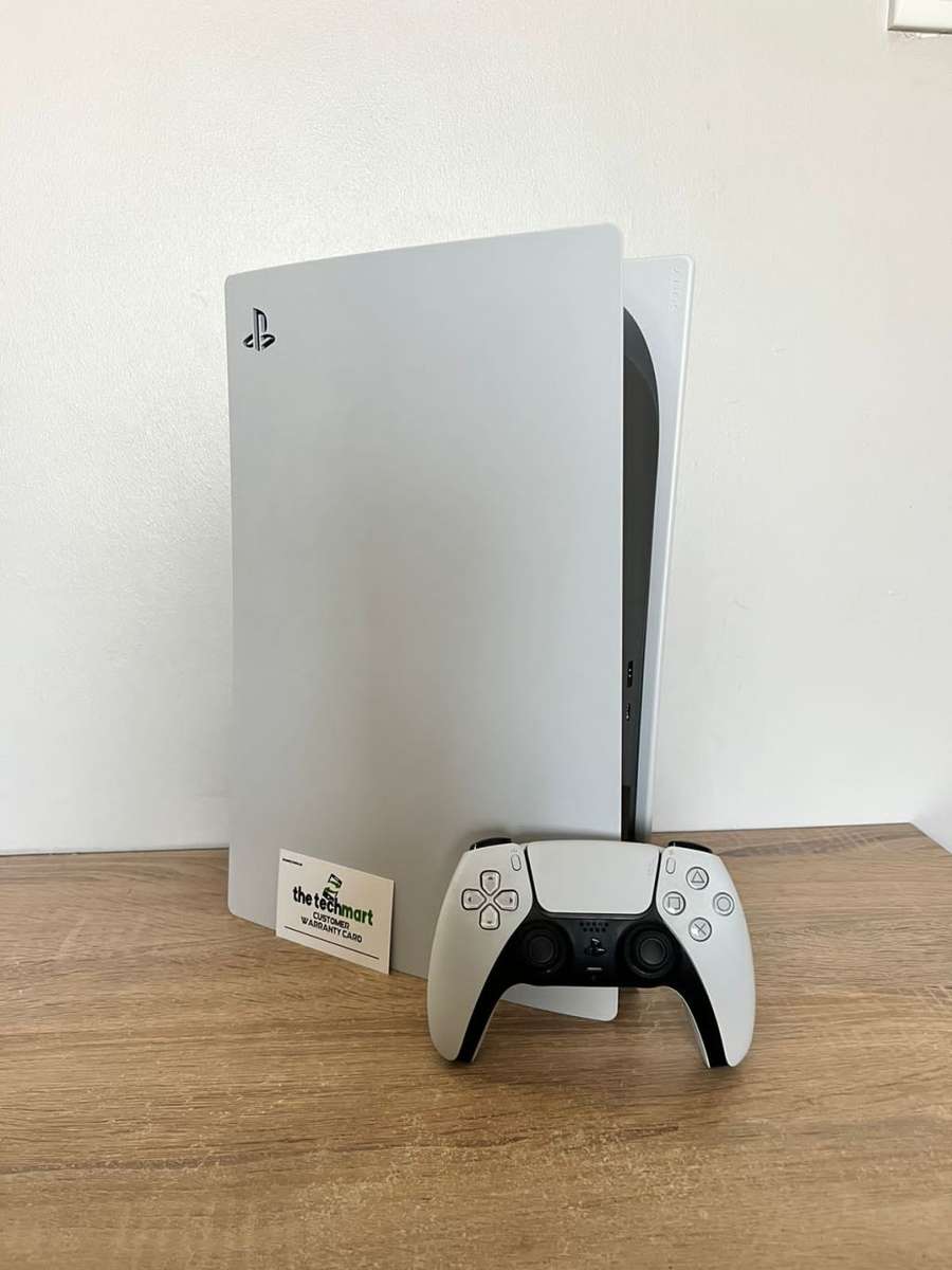 PlayStation 5 + Controller