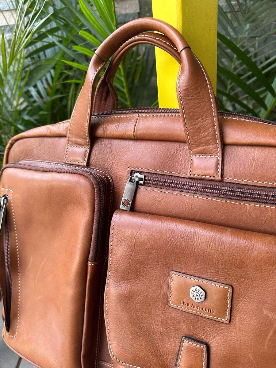 Jekyll and hide Montana Medium Leather 15" Laptop Briefcase, Colt