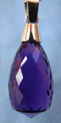 29.65ct BRIOLETTE CUT PURPLE AMETHYST PENDANT WITH CHAIN