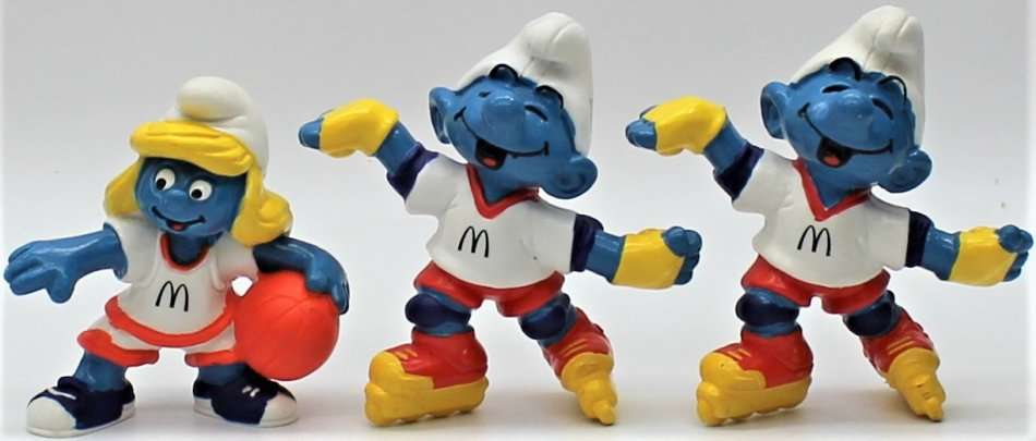 46x McDonalds Smurfs Plus 3x Houses incl 3x SCARCE Happy Meal Smurfs