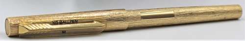 Very Collectable - Parker 105 - Gold-Rolled Bark Finish Ballpoint Pen - 1979-1982 - Boxed