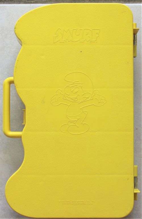 Smurf - Scarce Vintage Collector`s Case - Houses over 30 Smurfs