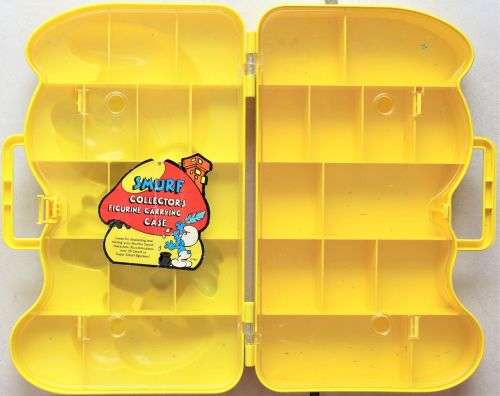 Smurf - Scarce Vintage Collector`s Case - Houses over 30 Smurfs