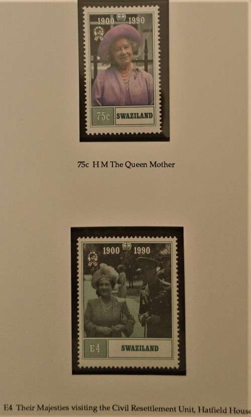 1990 - The Queen`s 90th Birthday Royal Events Album - 33 Stamps and 13 Miniature Sheets