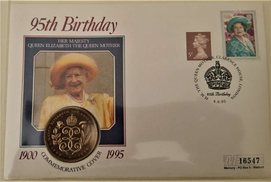 Album - Queen Elizabeth II's 95th Birthday - Incl. 6 Coin Covers & Silver Coin Proof Certificate