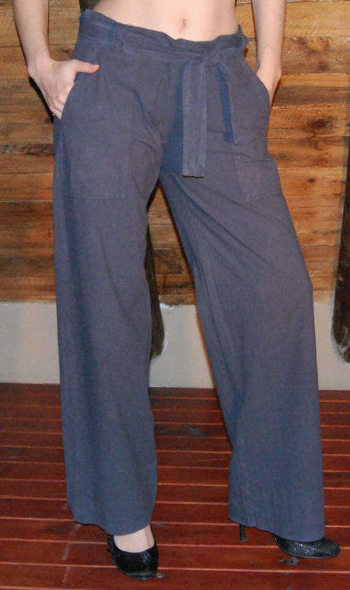 100% cotton loose fit feminine ladies pants, size 10