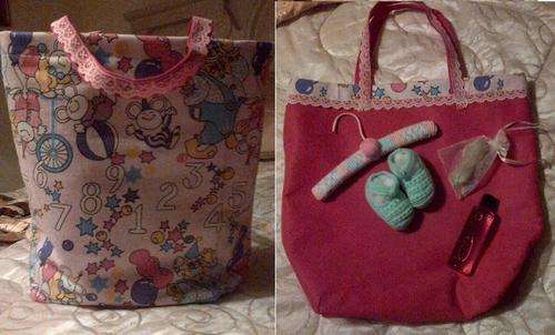 Stunning Baby shower gift. Reversable tote bag with free goodies, Check this out!
