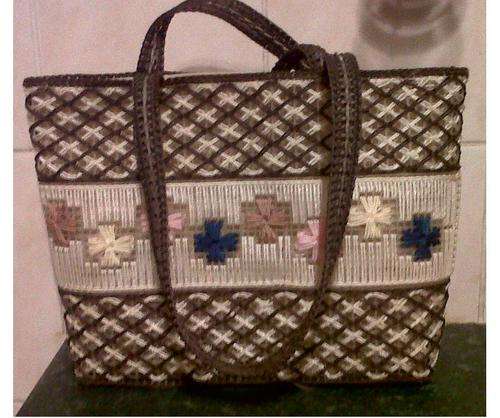 Colourful Raffia Bag - Versatile bag