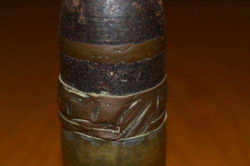 Boer War deactivated Pom Pom. Unmarked shell. Looks to have been cut.