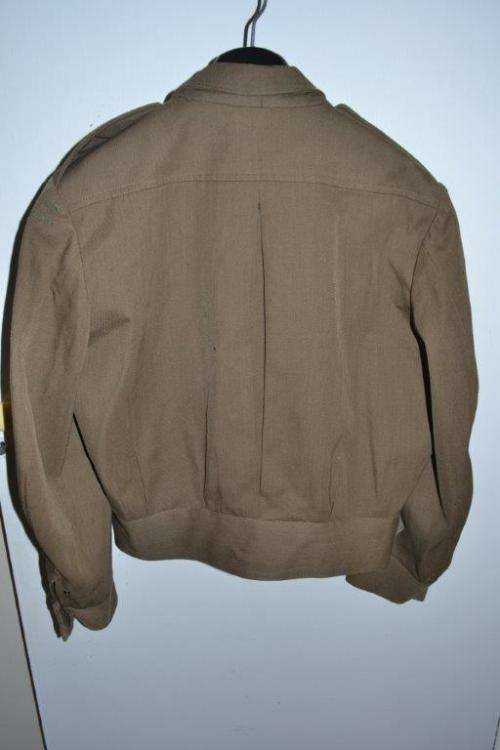 Bunny Jacket. Has some condition issues as per pictures. Armpit to armpit 44 Cm.