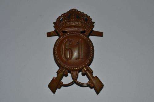Italian 61 Infantry Regiment hat badge. Missing one lug.
