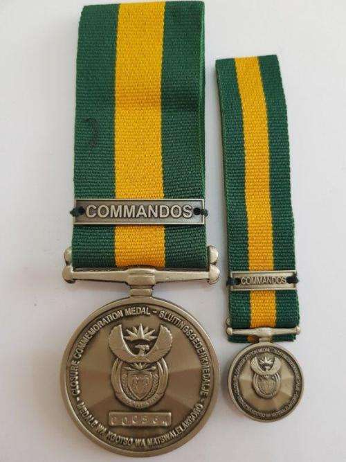 Full size and Miniature SADF Commando Closure Medals with Commandos Bar.