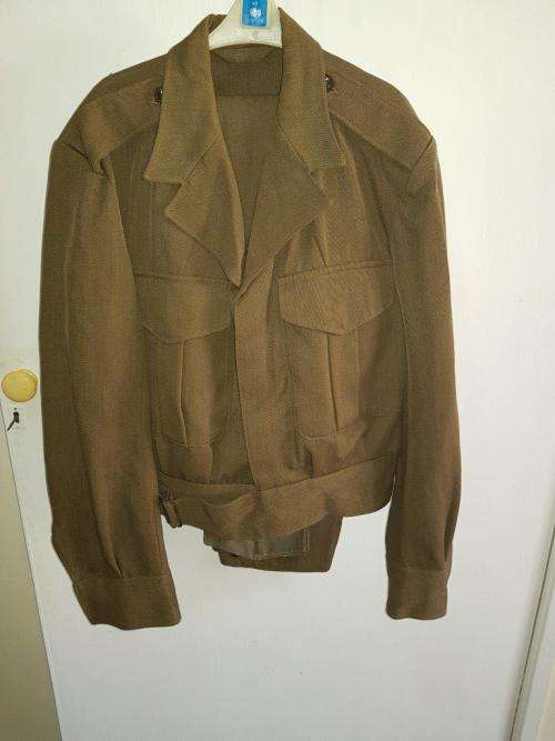 SADF Bunny Jacket and trousers. Condition and sizes as per the pictures.