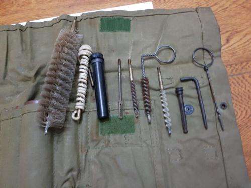 Rifle cleaning kit from Koevoet member.