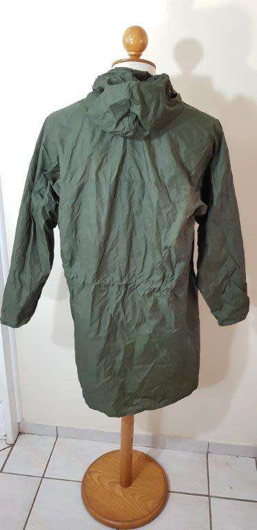 Rhodesian Raincoat. 57Cm Armpit to Armpit.