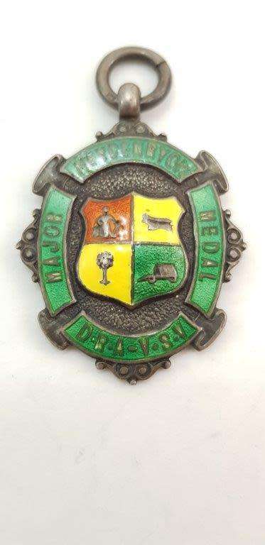 Silver Shooting medal. 30 mm diameter 9.5 Grams. Major Heydenrych Medal DRA.