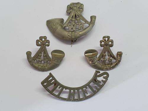 South African Witwatersrand Rifles cap and collar badges.