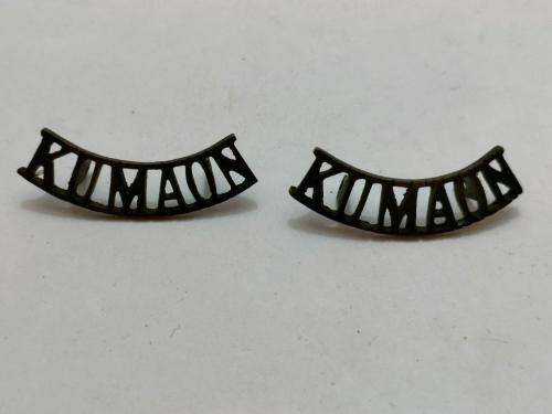 Pair of Kumaon Regiment shoulder titles. Indian Army.