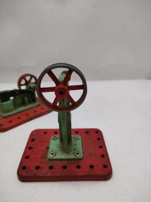 Mamod Steam engine toy with two Hammer accesories.