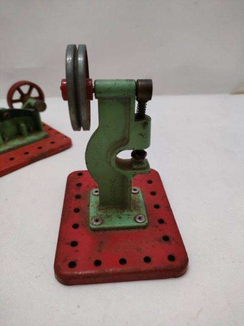 Mamod Steam engine toy with two Hammer accesories.